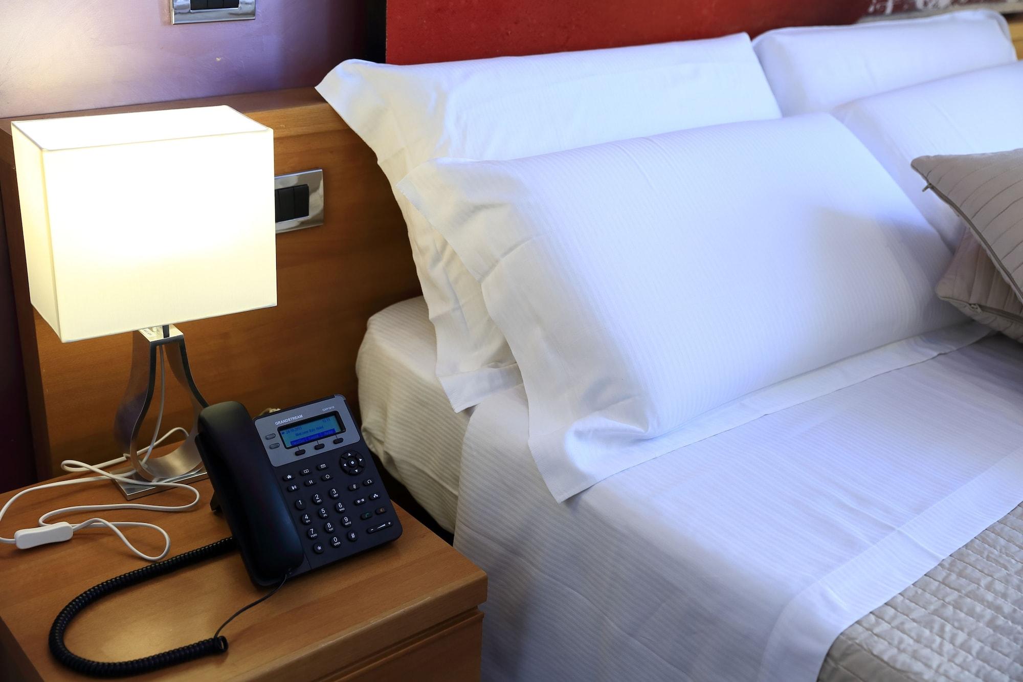 רומא Mirko Luxury Inn מראה חיצוני תמונה