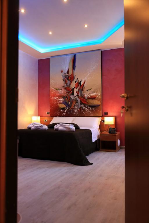 רומא Mirko Luxury Inn מראה חיצוני תמונה